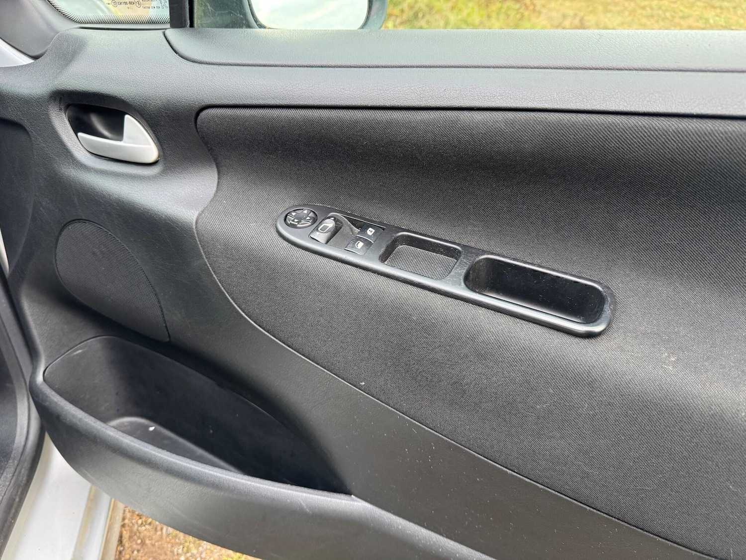 Used Peugeot 207 2010 for sale - 76597215: Photo 46