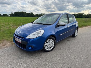 Used Renault Clio 2010 for sale - 75431807: Photo