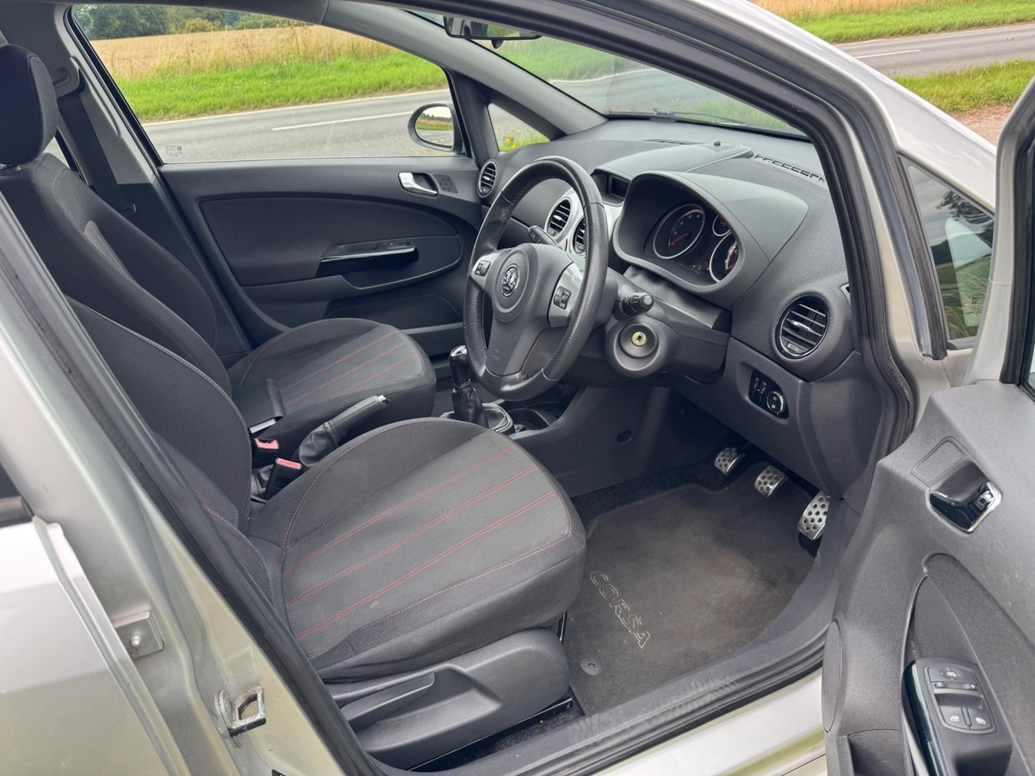 Vehicle 33