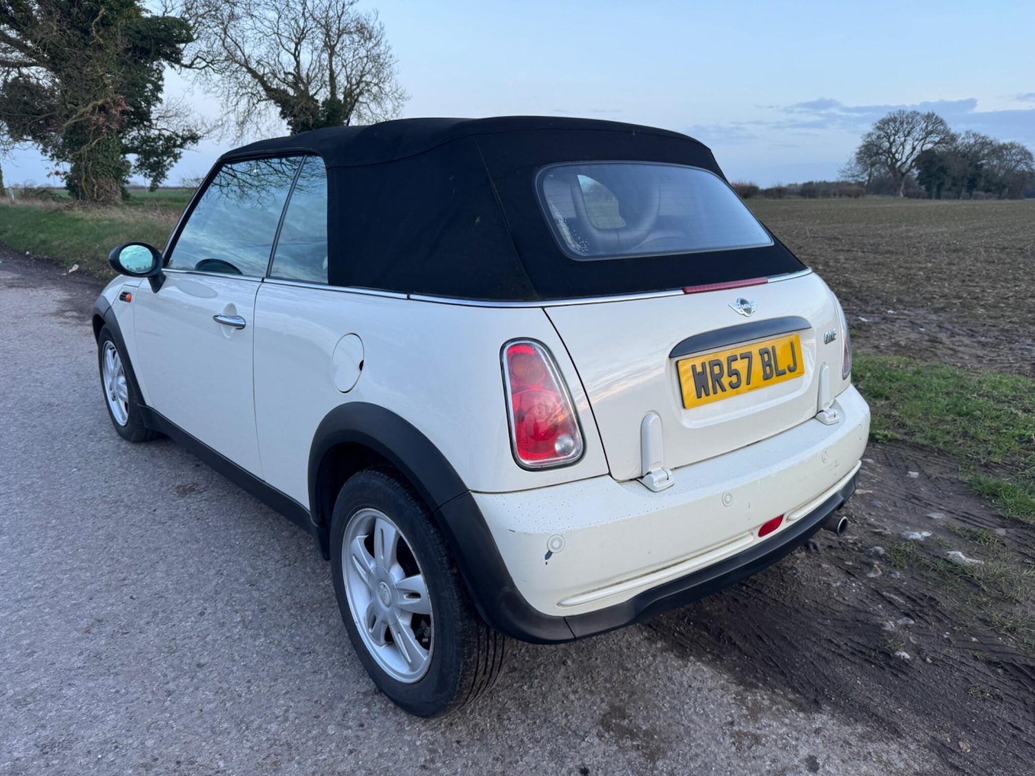 Used MINI Convertible 2007 for sale - 77710304: Photo 14