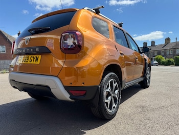 Used Dacia Duster 2020 for sale - 79113553: Photo
