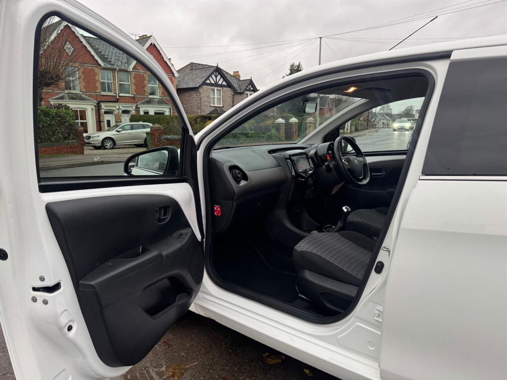 Used Peugeot 108 2021 for sale - 76889045: Photo 34