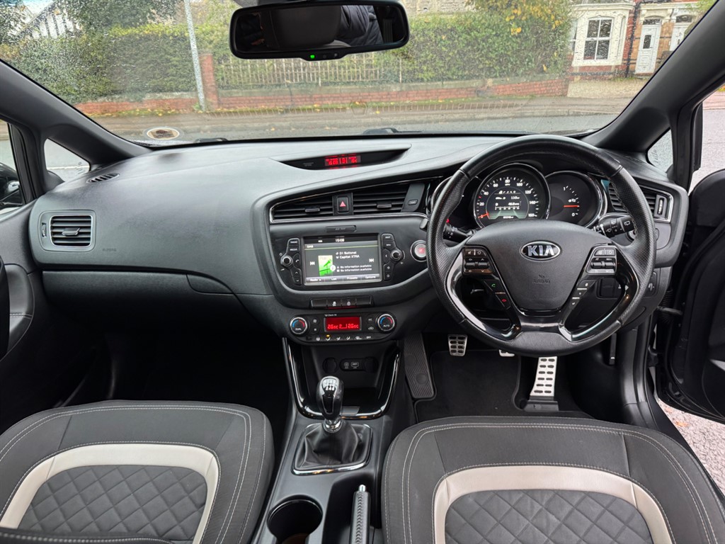 Used Kia Ceed 2016 for sale - 76459374: Photo 2