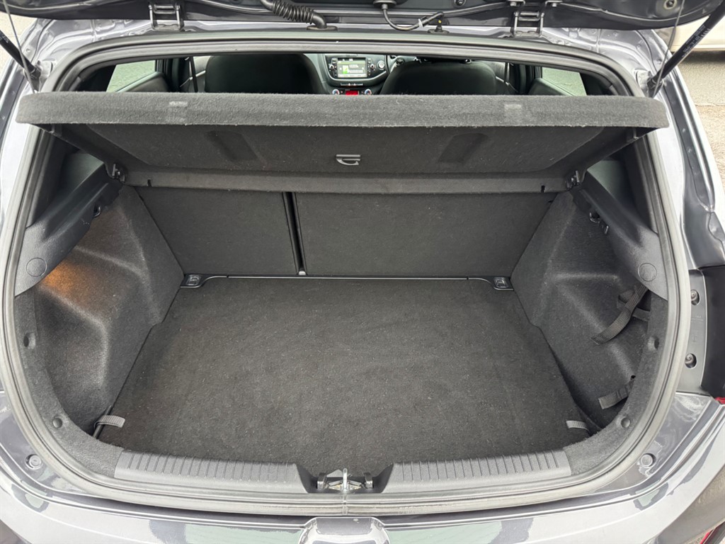 Used Kia Ceed 2016 for sale - 76459374: Photo 8