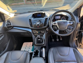 Used Ford Kuga 2015 for sale - 76575309: Photo