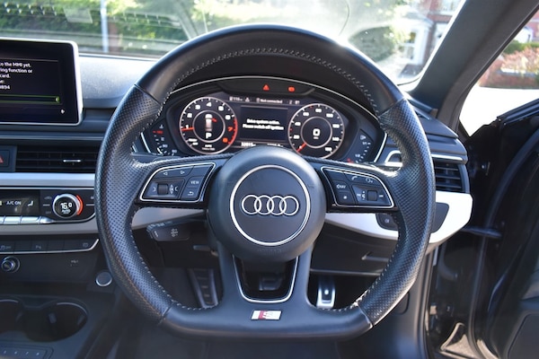 Used Audi A4 2018 for sale - 76155060: Photo 15