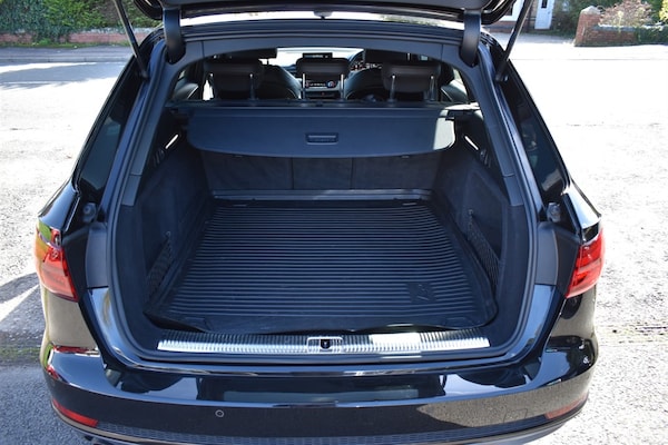 Used Audi A4 2018 for sale - 76155060: Photo 8