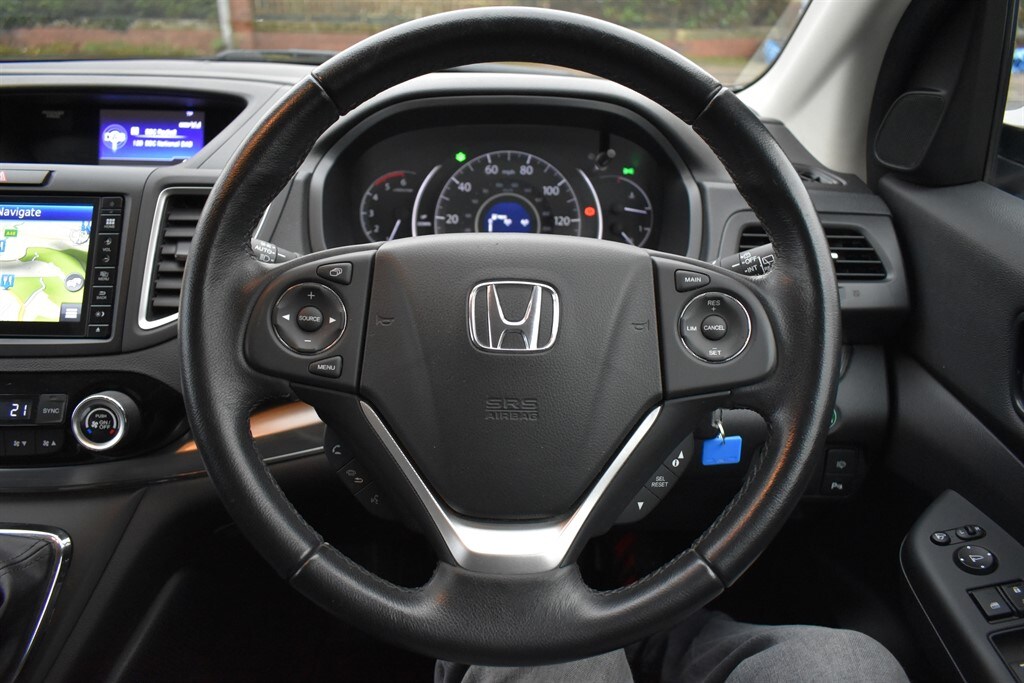 Used Honda CR-V 2015 for sale - 76915335: Photo 16