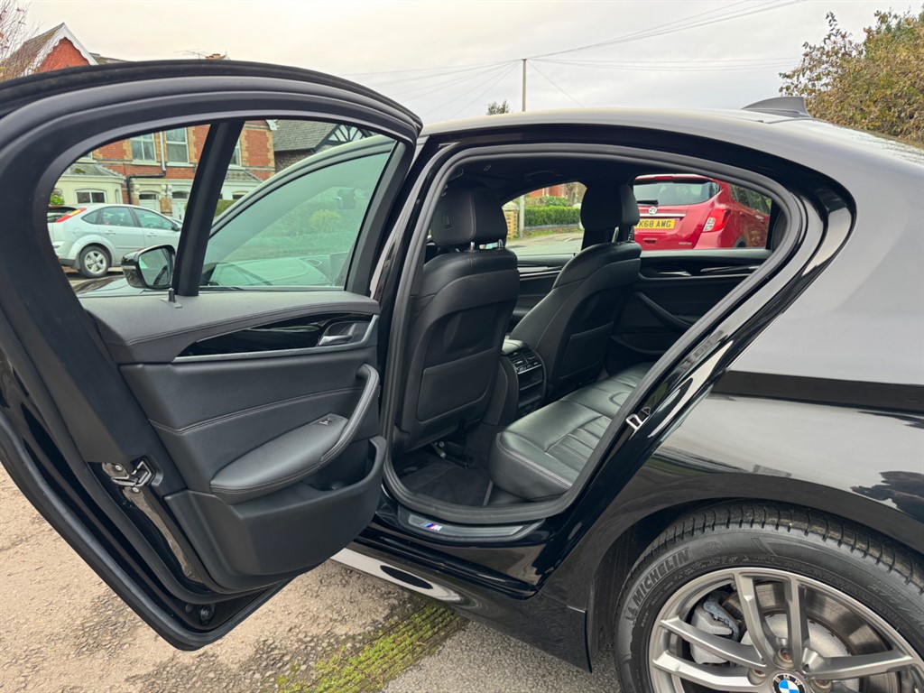 Used BMW 5 Series 2018 for sale - 76709748: Photo 39