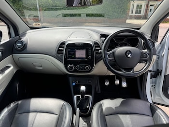 Used Renault Captur 2019 for sale - 78774023: Photo