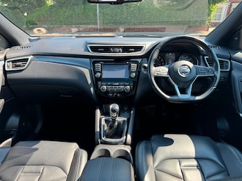 Used Nissan Qashqai 2017 for sale - 79160328: Photo