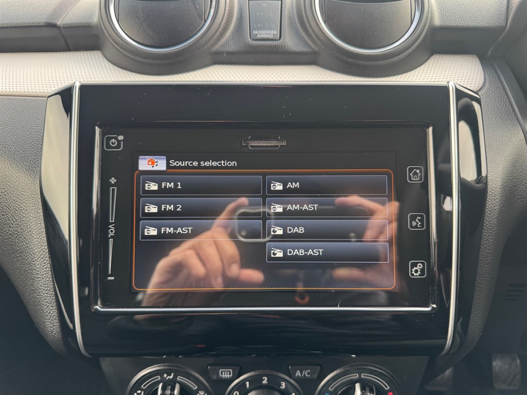 Used Suzuki Swift 2023 for sale - 76818096: Photo 12