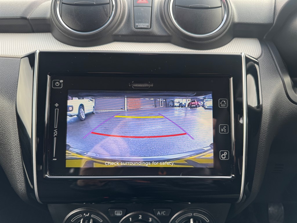 Used Suzuki Swift 2023 for sale - 76818096: Photo 17