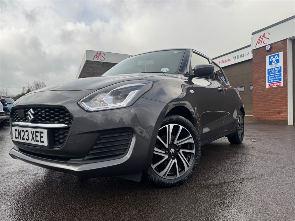 Used Suzuki Swift 2023 for sale - 76818096: Photo 3