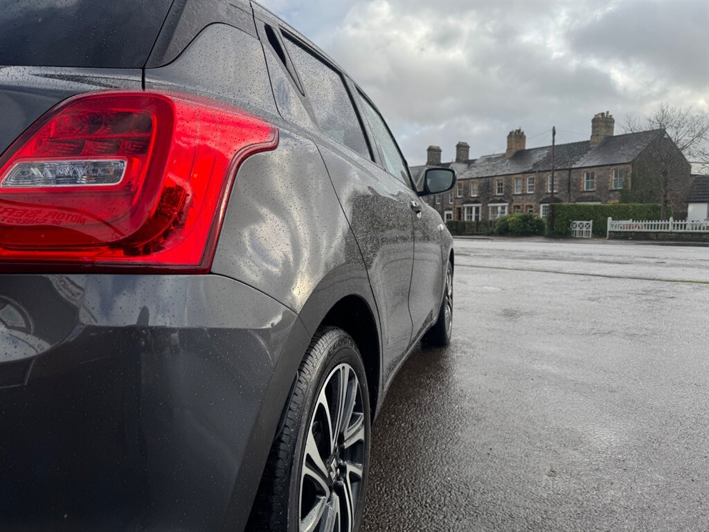 Used Suzuki Swift 2023 for sale - 76818096: Photo 30