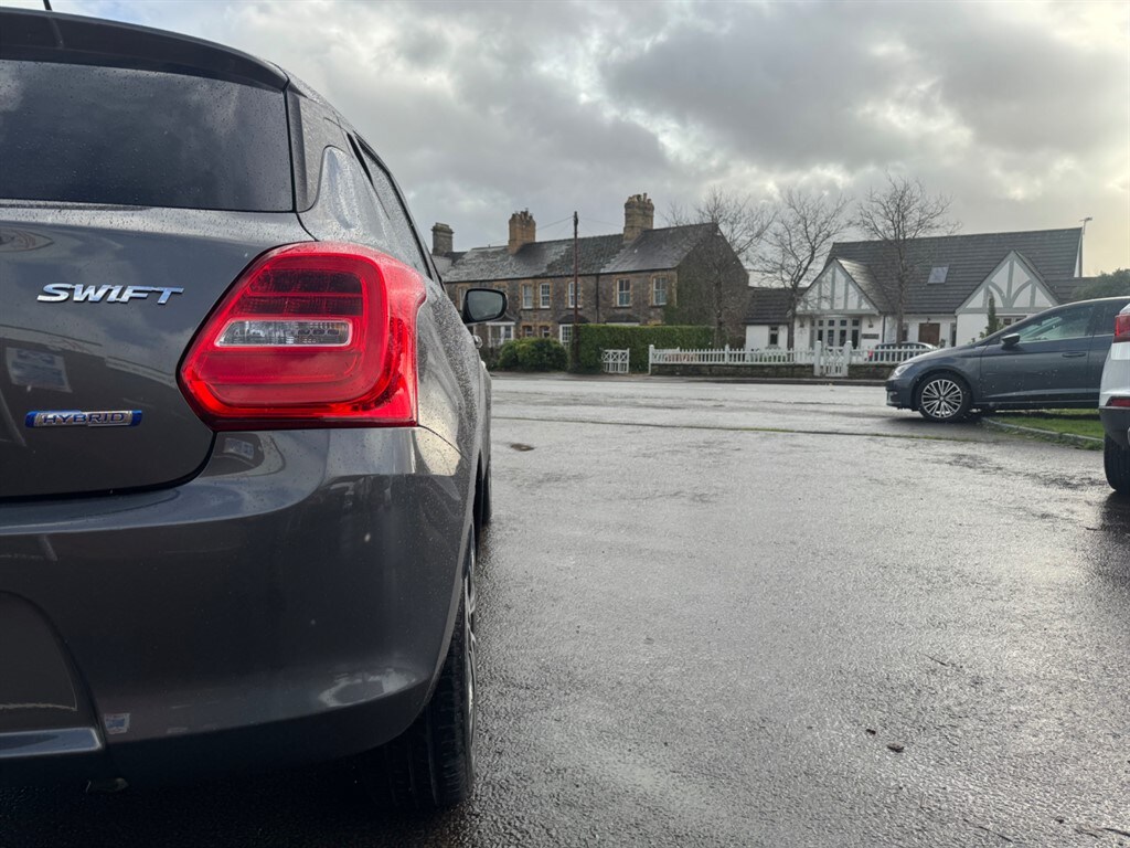 Used Suzuki Swift 2023 for sale - 76818096: Photo 31