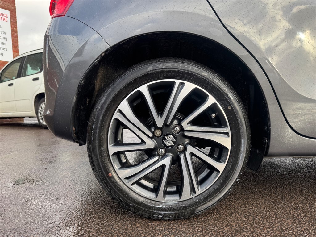 Used Suzuki Swift 2023 for sale - 76818096: Photo 32