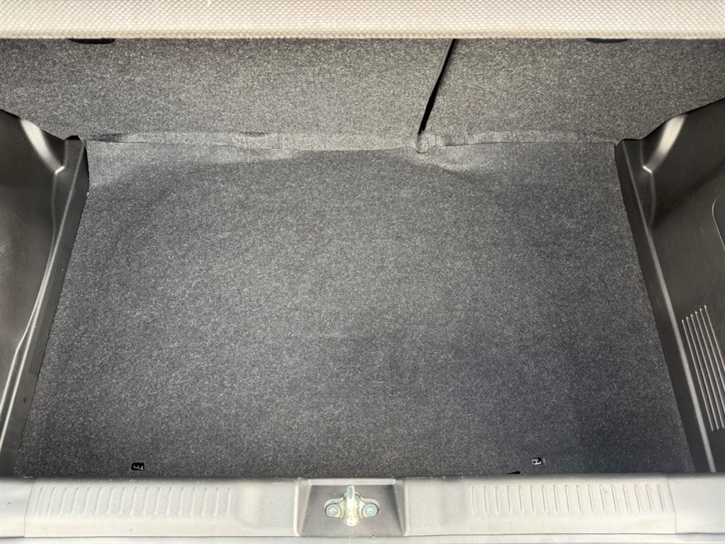 Used Suzuki Swift 2023 for sale - 76818096: Photo 7