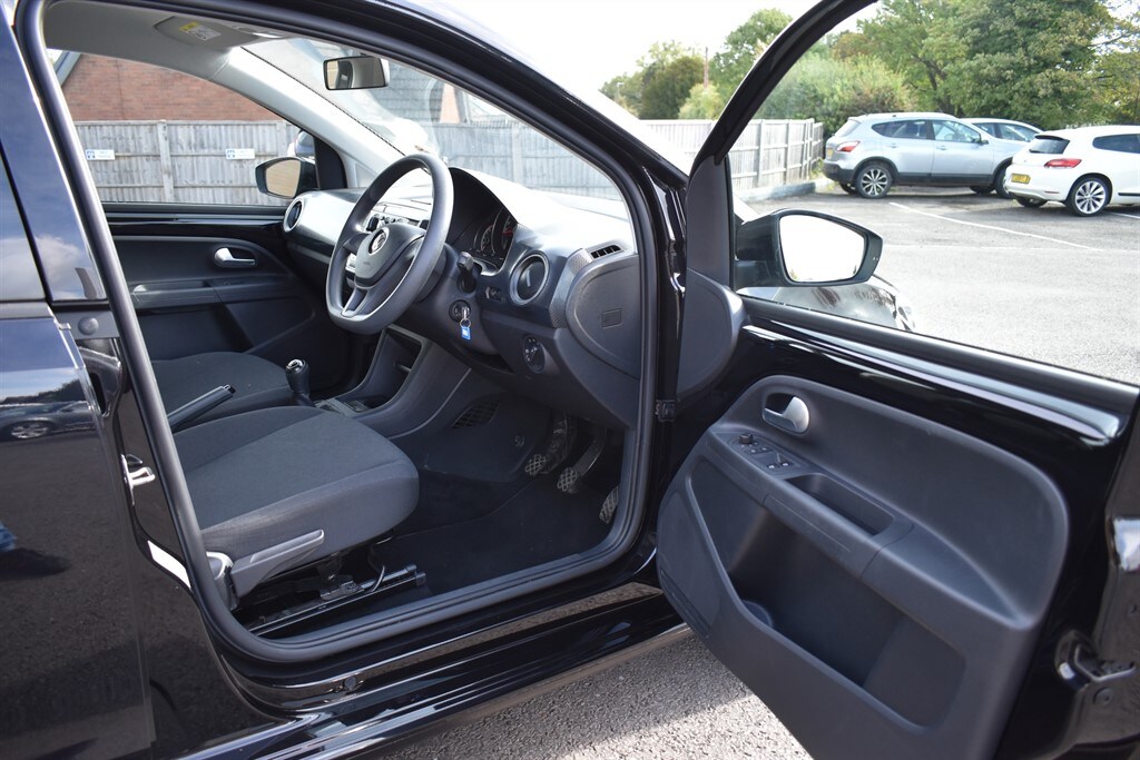 Used Volkswagen up! 2020 for sale - 76155064: Photo 25