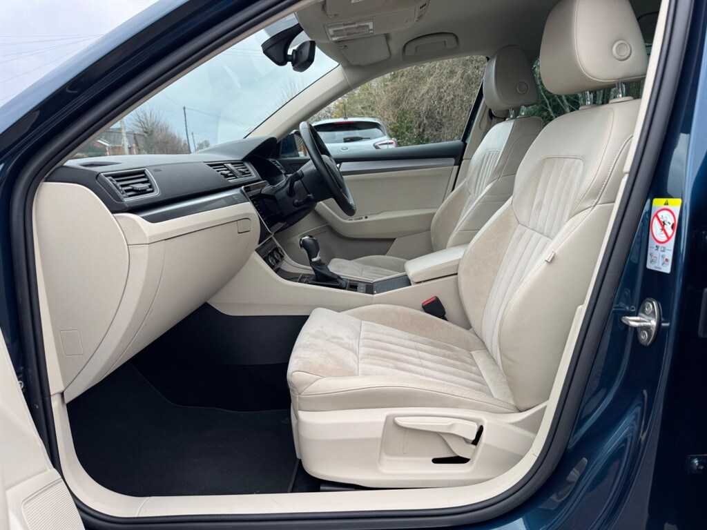 Used Skoda Superb 2017 for sale - 77665336: Photo 12