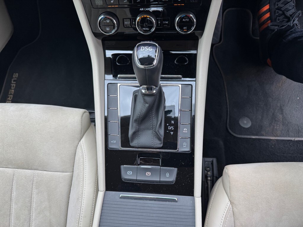 Used Skoda Superb 2017 for sale - 77665336: Photo 18