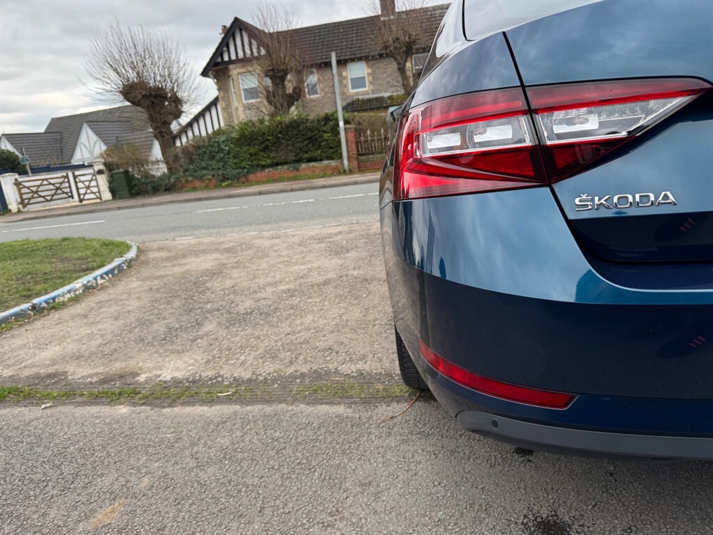 Used Skoda Superb 2017 for sale - 77665336: Photo 26