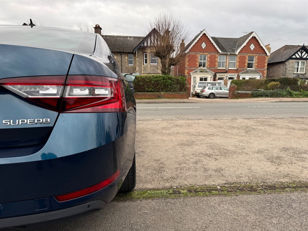 Used Skoda Superb 2017 for sale - 77665336: Photo 27
