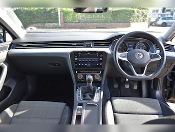 Used Volkswagen Passat 2020 for sale - 78172881: Photo