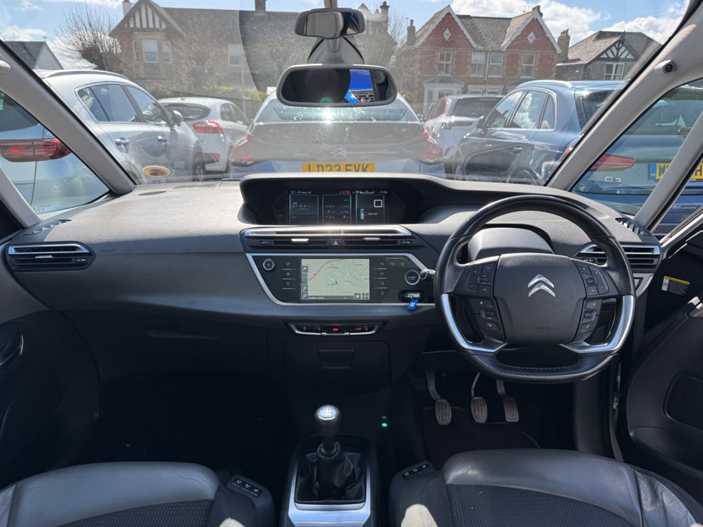 Used Citroen Grand C4 Picasso 2016 for sale - 78199269: Photo 2