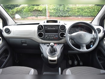 Used Peugeot Partner 2012 for sale - 75967413: Photo