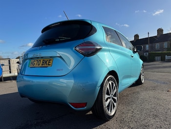 Used Renault Zoe 2020 for sale - 76575311: Photo