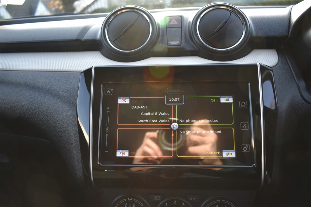 Used Suzuki Swift 2023 for sale - 76933392: Photo 14