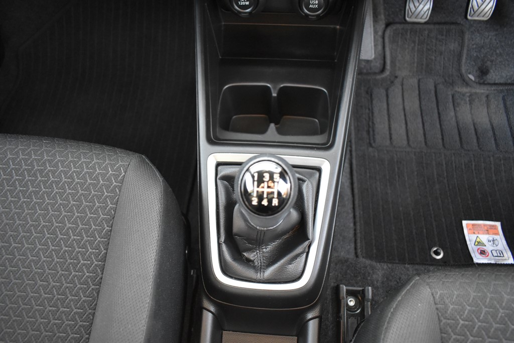 Used Suzuki Swift 2023 for sale - 76933392: Photo 15