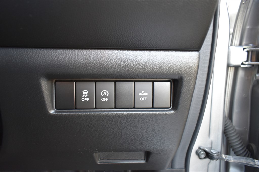 Used Suzuki Swift 2023 for sale - 76933392: Photo 18