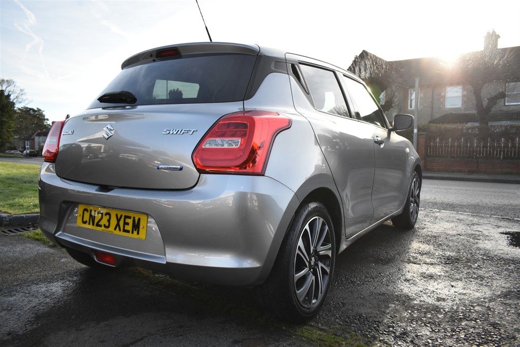 Used Suzuki Swift 2023 for sale - 76933392: Photo 6