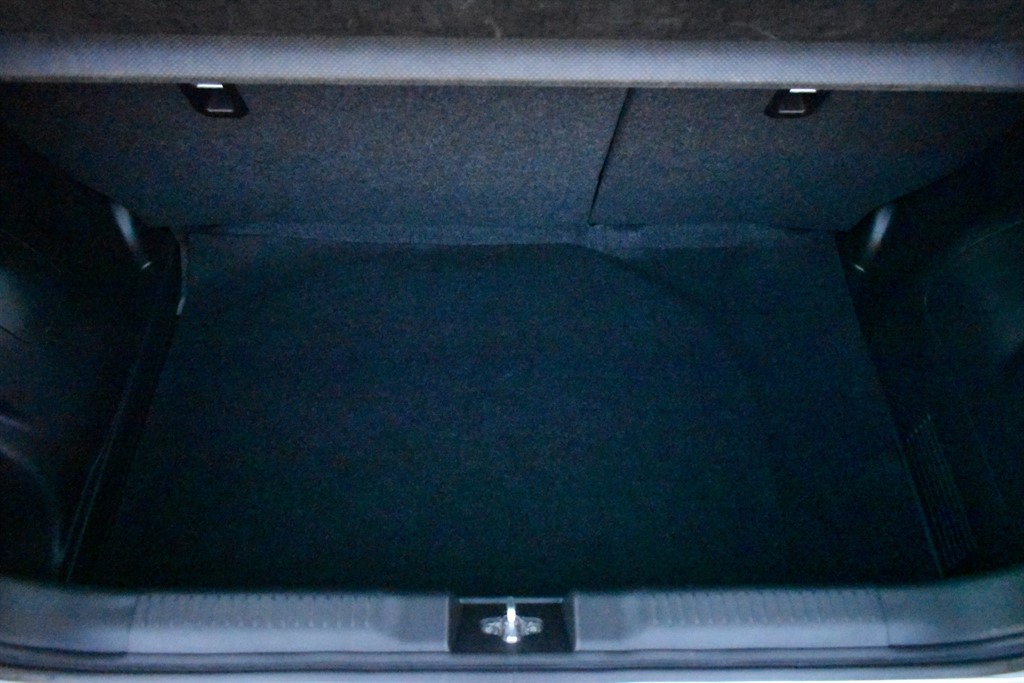 Used Suzuki Swift 2023 for sale - 76933392: Photo 8