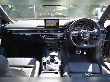 Used Audi A4 2018 for sale - 79486215: Photo