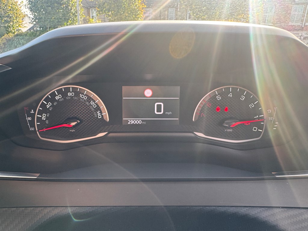 Used Peugeot 208 2020 for sale - 76438260: Photo 17