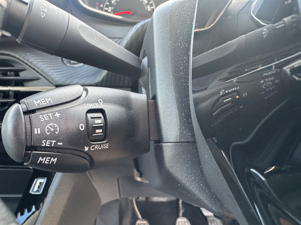 Used Peugeot 208 2020 for sale - 76438260: Photo 21