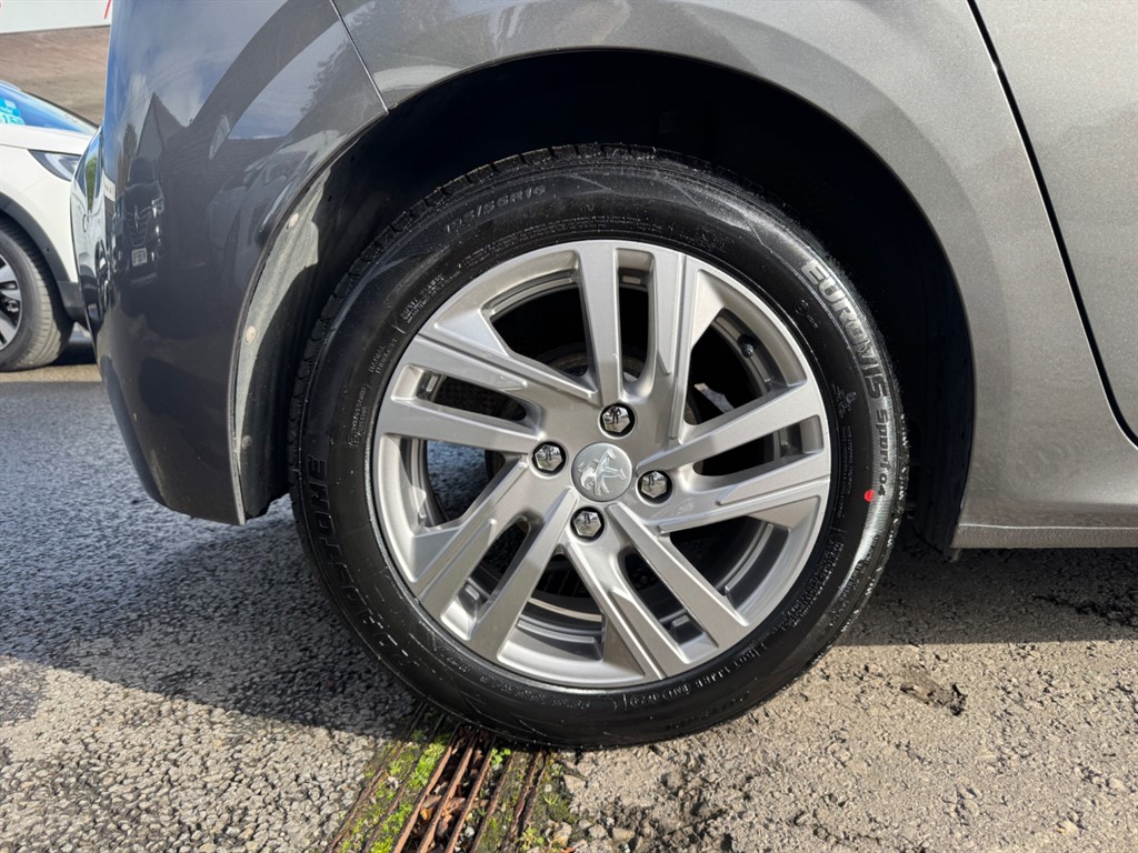 Used Peugeot 208 2020 for sale - 76438260: Photo 30