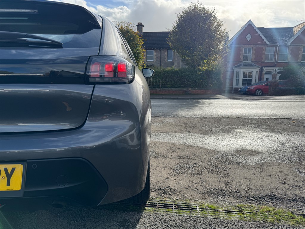 Used Peugeot 208 2020 for sale - 76438260: Photo 32