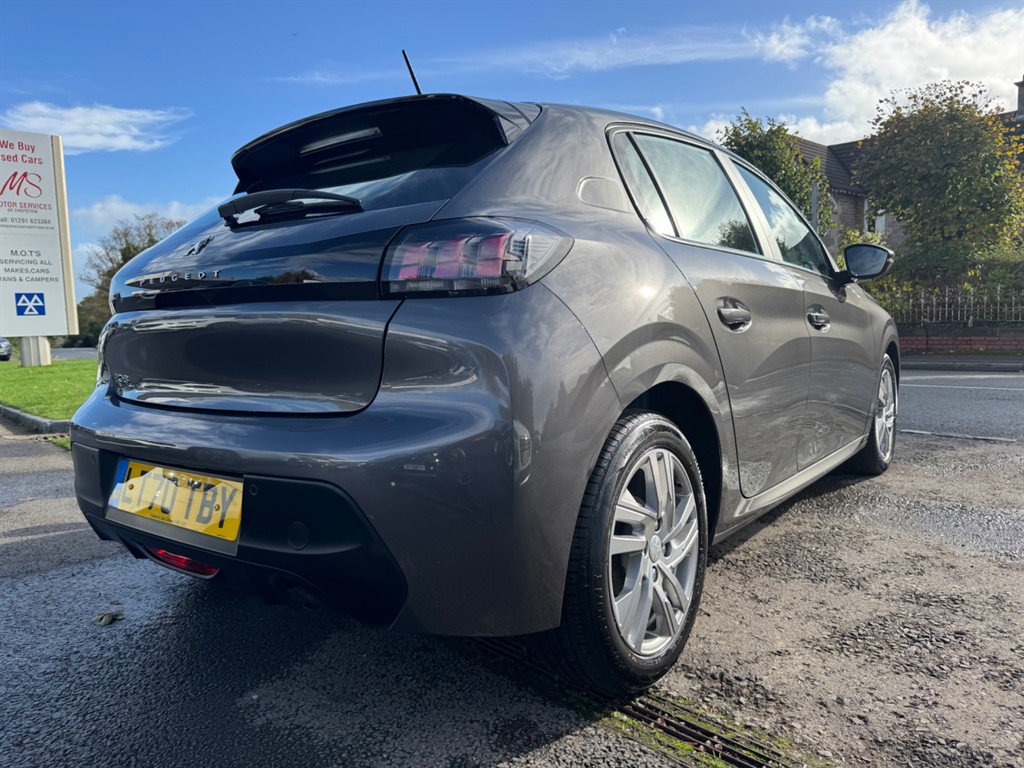 Used Peugeot 208 2020 for sale - 76438260: Photo 4