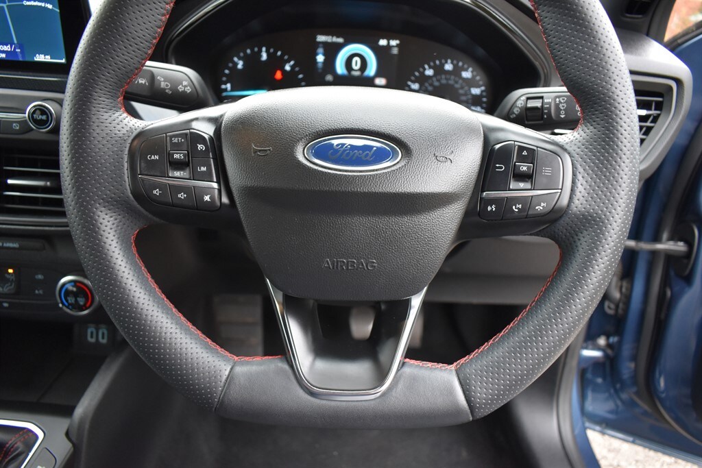 Used Ford Focus 2021 for sale - 76229504: Photo 18