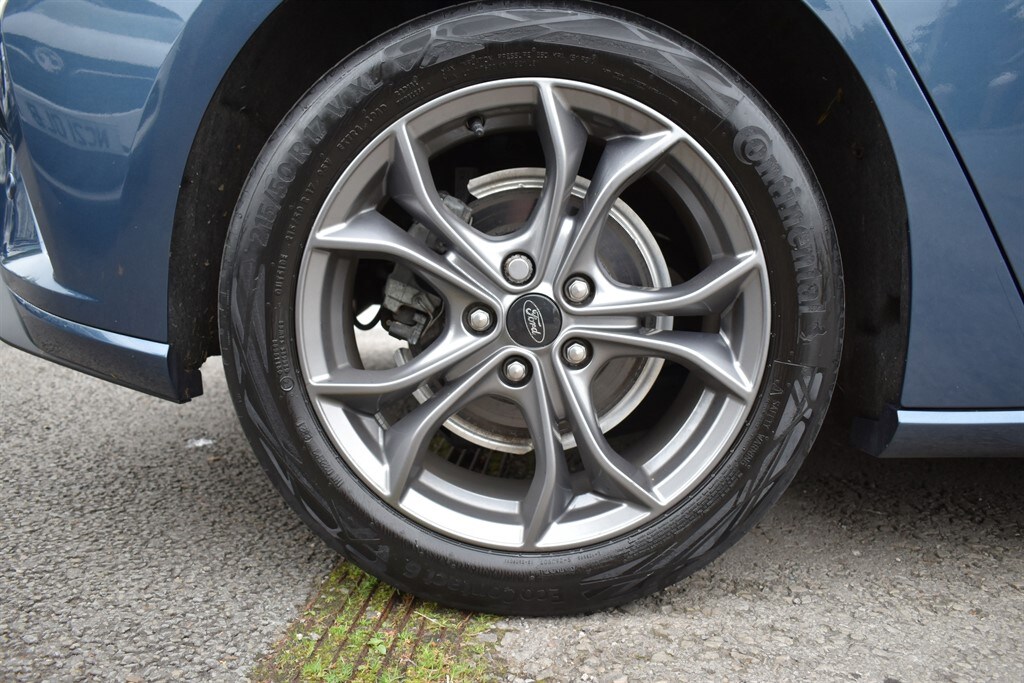 Used Ford Focus 2021 for sale - 76229504: Photo 25