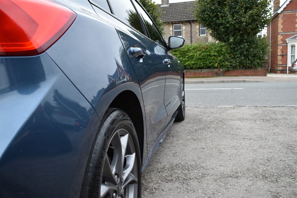 Used Ford Focus 2021 for sale - 76229504: Photo 28