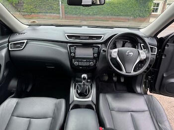 Used Nissan X-Trail 2017 for sale - 78518880: Photo