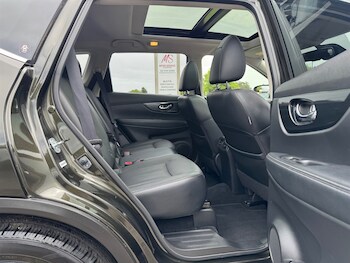 Used Nissan X-Trail 2017 for sale - 78518880: Photo