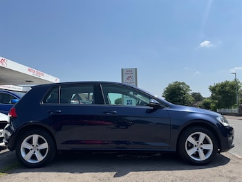 Used Volkswagen Golf 2015 for sale - 78773988: Photo