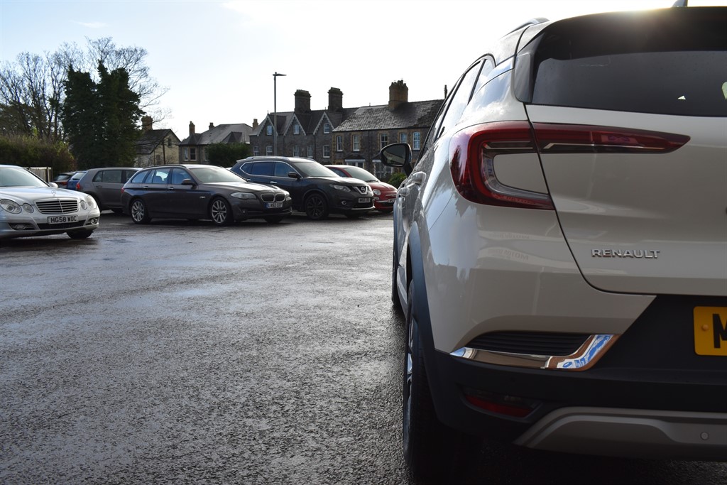 Used Renault Captur 2020 for sale - 76971656: Photo 28