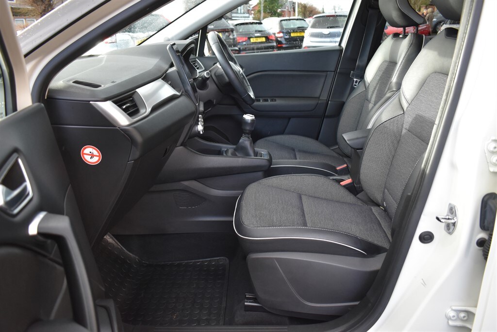 Used Renault Captur 2020 for sale - 76971656: Photo 32